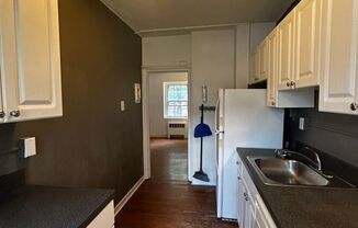 672 FRANKLIN PL