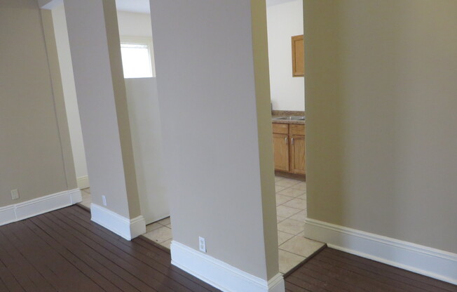 1 bed, 1 bath, 900 sqft, $855, Unit 1223