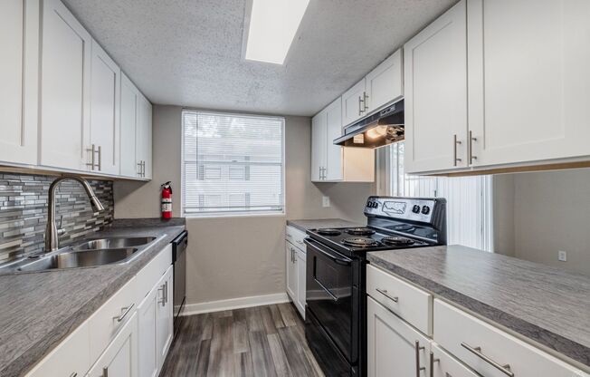 2 beds, 2.5 baths, 1,218 sqft, $1,395, Unit 2-22F