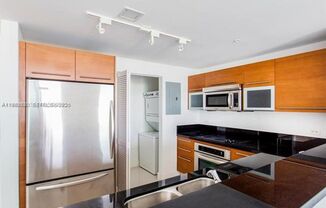 2 beds, 2 baths, 1,474 sqft, $3,950, Unit 244 Biscayne Blvd # 2102