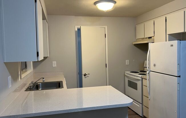 NEWLY REFRESHED Two Bedroom Townhome Style Apartment Home!  **VIEW MARKETING DETAILS for SPECIALS!**