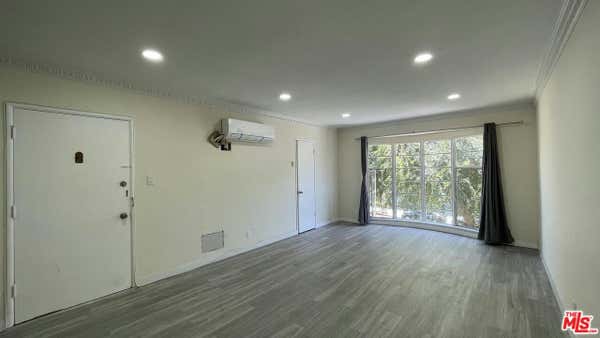 1 bed, 1 bath, 687 sqft, $2,050, Unit 3