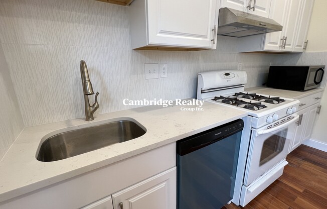 24 Rossmore St.
