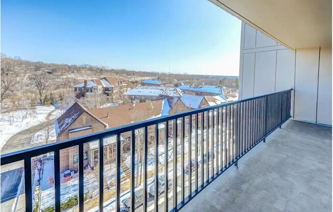Thornton Place Apartments