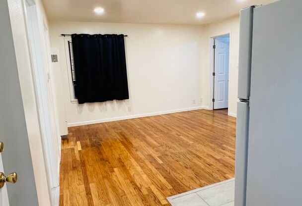 3958 S. Normandie Ave