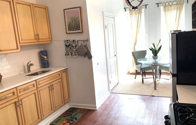2418 Cambreleng LLC