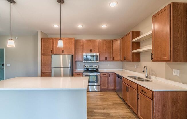 3 beds, 2 baths, 1,301 sqft, $1,755, Unit 112