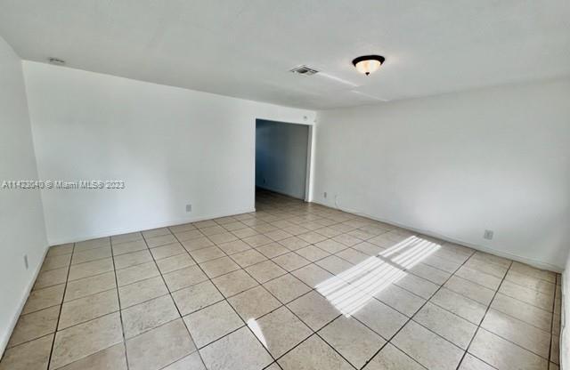 5180 SW 43 TER