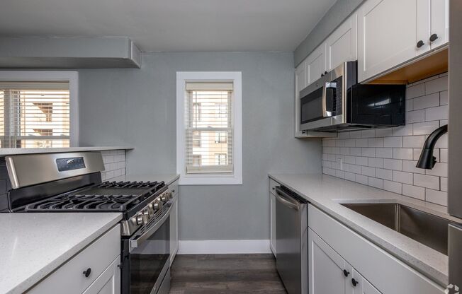 1 bed, 1 bath, 517 sqft, $999, Unit 503-08