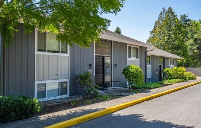 1 bed, 1 bath, 758 sqft, $1,475, Unit 1502