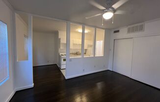 1 bed, 1 bath, 600 sqft, $1,100, Unit MAN21B