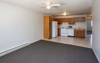 2 beds, 1 bath, 980 sqft, $925, Unit 1666 S. 15th Ave W