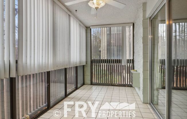 2 beds, 2 baths, $2,200, Unit Unit #101