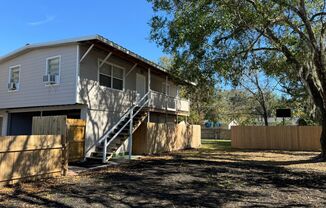 Spacious 2BR/1BA duplex