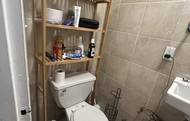 131 W 116 ST