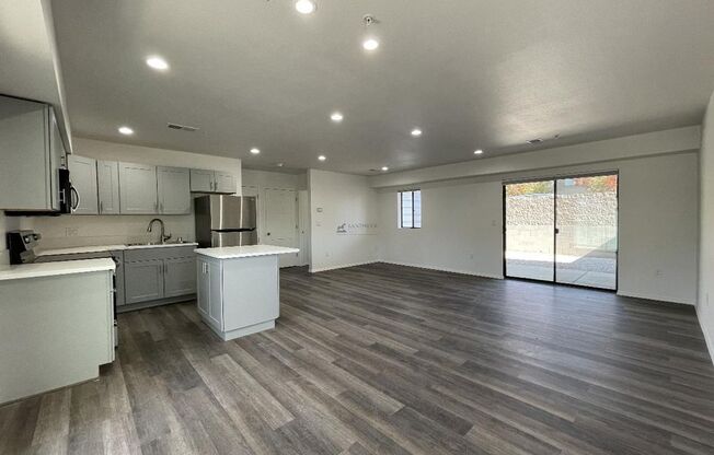 920 Shoofly St