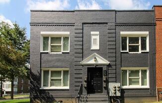 1300 Orren St NE #3