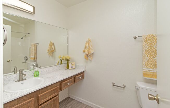 1 bed, 1 bath, 642 sqft, $1,895, Unit G10