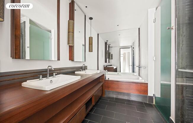 1 bed, 1 bath, 766 sqft, $4,800, Unit 26E