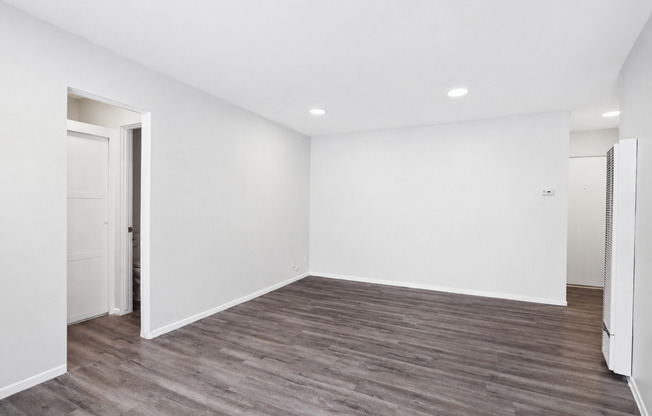 Studio, 1 bath, 615 sqft, $1,795, Unit 113