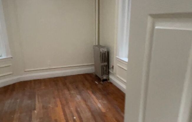 Coolidge Corner 1-bed