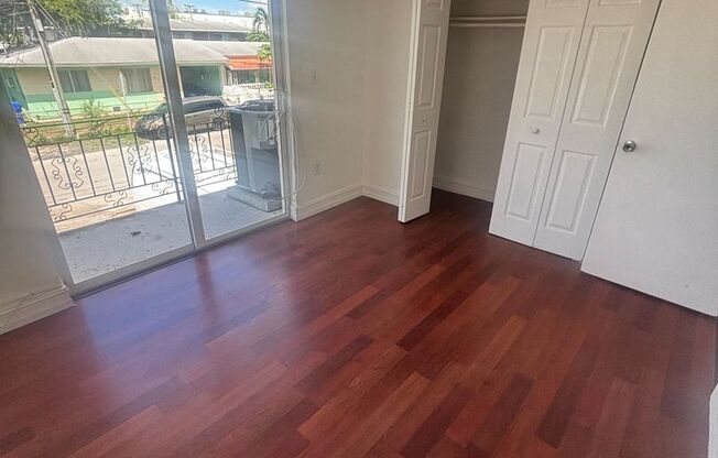 2 beds, 1 bath, 750 sqft, $2,050, Unit #4