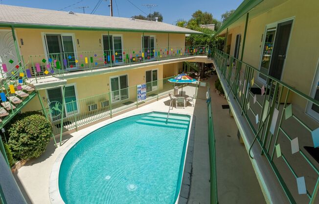Plaza Apartments