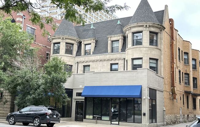 4713 SHERIDAN