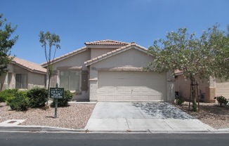 Beautiful Three Bedroom Home Available in Southern Highlands