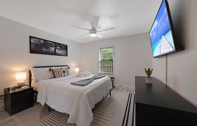 Furnished House in Hollywood Florida - June 2025