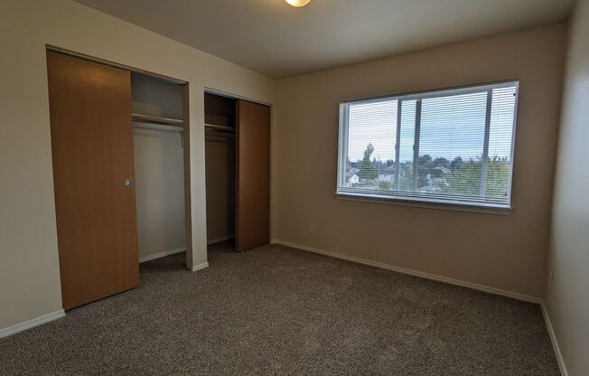 2 beds, 2 baths, 994 sqft, $1,200, Unit E301