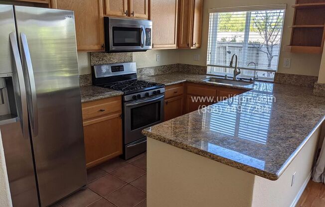 2 beds, 2.5 baths, $3,095