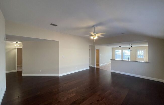 Gorgeous 4 Bedrooms house for rent in North Fort Worth
