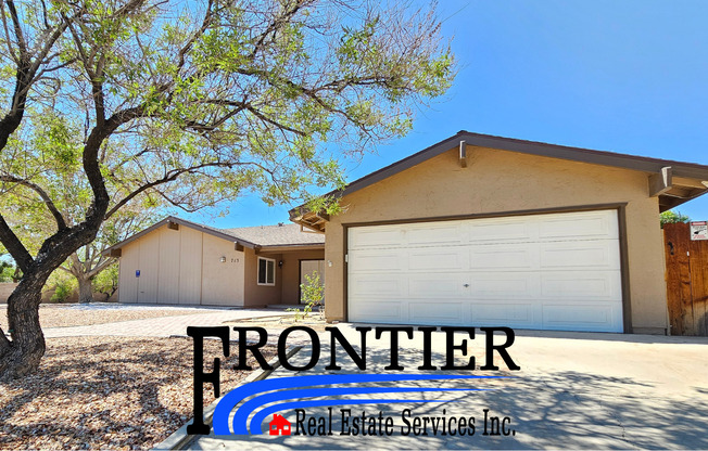 Beautiful interior and Convenient feature! 1 year lease
