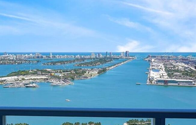 1100 Biscayne Blvd # 4803 (A12003101)