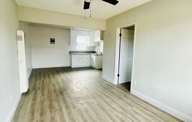 1 bed, 1 bath, $1,900, Unit 18