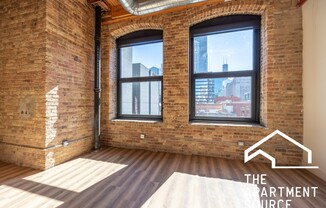 153 E OHIO