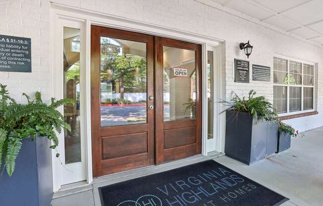 The entrance to Virginia Highlands is open.