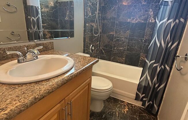 Studio, 1 bath, $2,000, Unit # 3705A