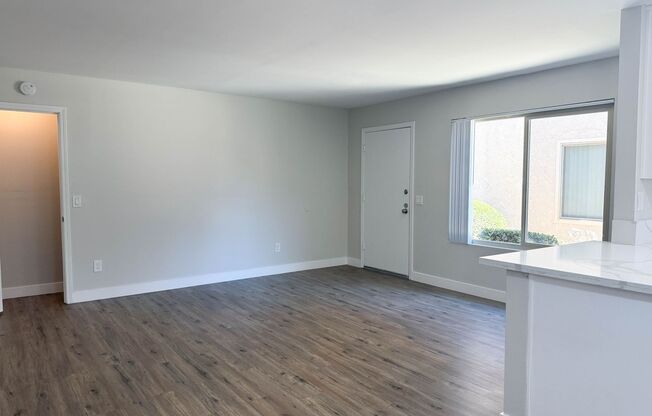 Moss Street Apartments | Comfortable Coastal Living in Chula Vista