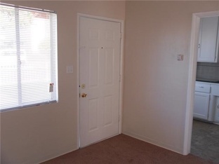 1 bed, 1 bath, 420 sqft, $2,000, Unit 229
