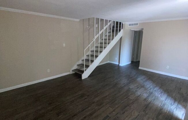 2 beds, 1.5 baths, 949 sqft, $1,450, Unit 277