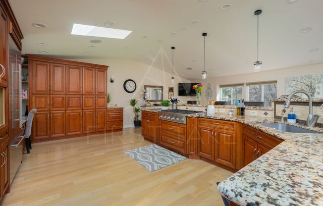 Upgrades Galore in This Luxurious Donner Springs Home