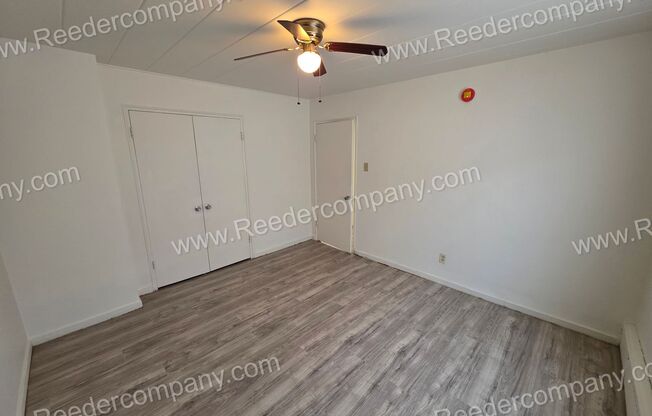 Knickerbocker Apartments