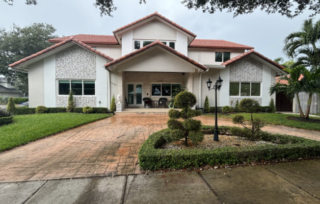 16400 NORTHWEST 82 CT