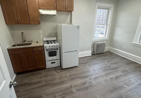 115 N 5 AVE