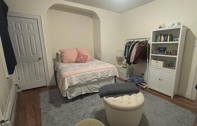 118 18 QUEENS BLVD