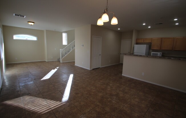 Spacious & Modern Living in the Heart of the Northwest Valley