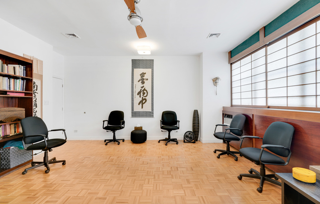185 W END AVE