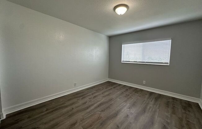 2 beds, 2 baths, 900 sqft, $1,995, Unit 302